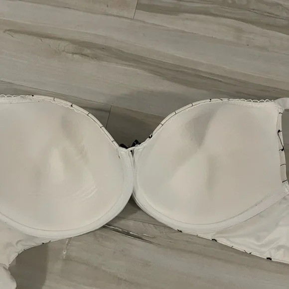 Body by Victoria - Picture 3 of 5